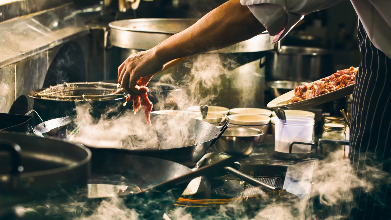 chef-is-cooking-beef-wok.jpg