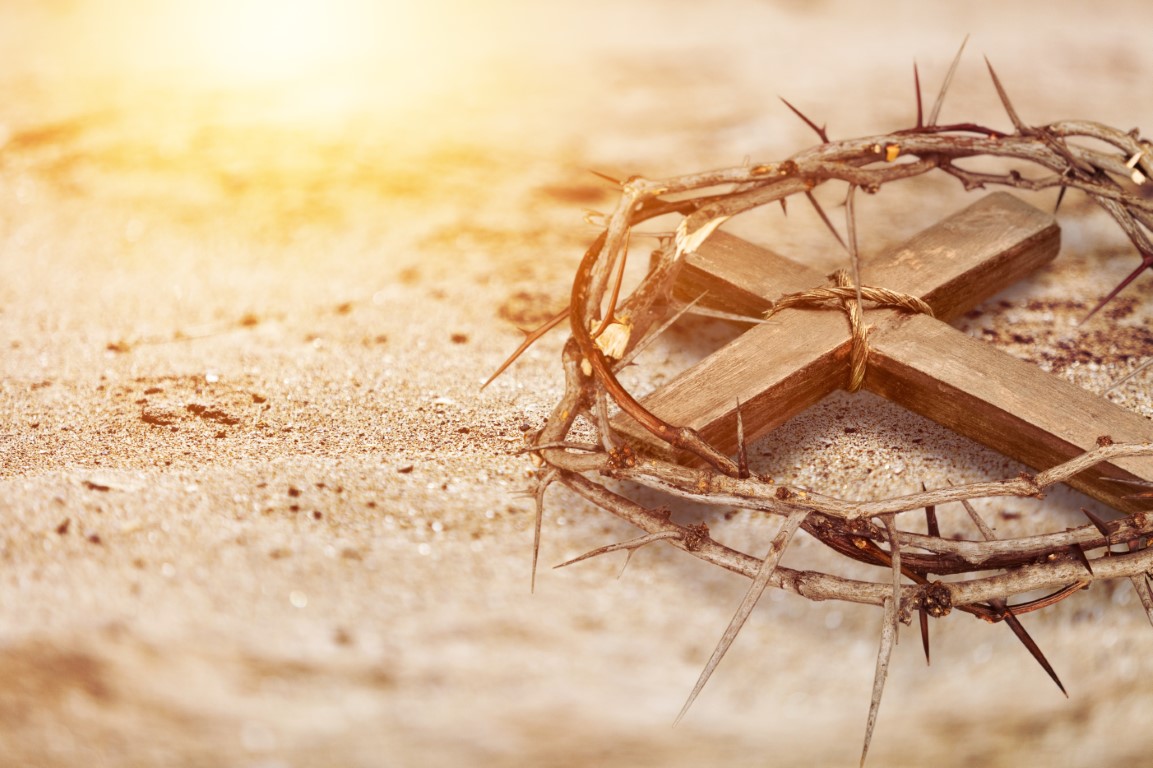 old-wooden-crown-thorns-ground-christian-easter-holiday.jpg